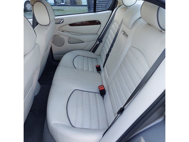 Personenauto, jaguar, x-type 2.2d i4 executive, grijs / chroom, 2009 - afbeelding 33 van  60