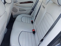 Personenauto, jaguar, x-type 2.2d i4 executive, grijs / chroom, 2009 - afbeelding 33 van  60