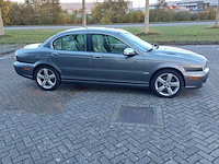 Personenauto, jaguar, x-type 2.2d i4 executive, grijs / chroom, 2009 - afbeelding 56 van  60