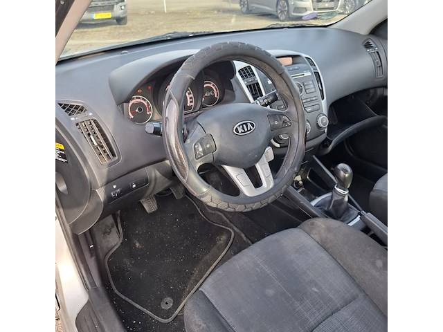 Personenauto, kia, ceed 1.4, 2011 - afbeelding 17 van  51