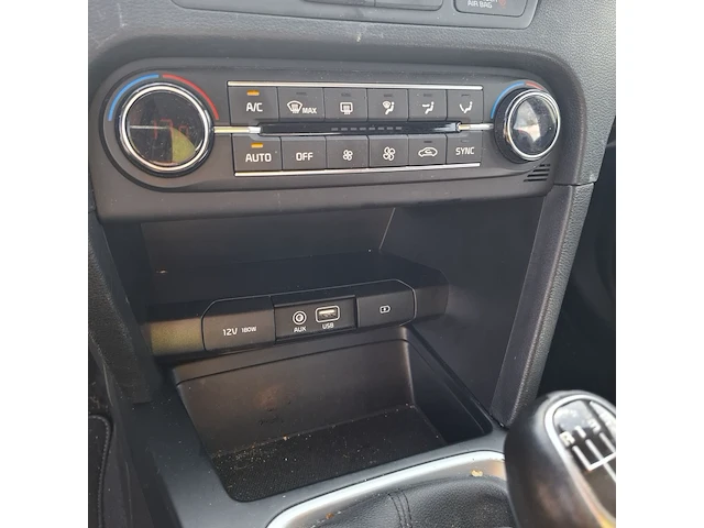 Personenauto, kia, ceed 1.6 d - afbeelding 19 van  48