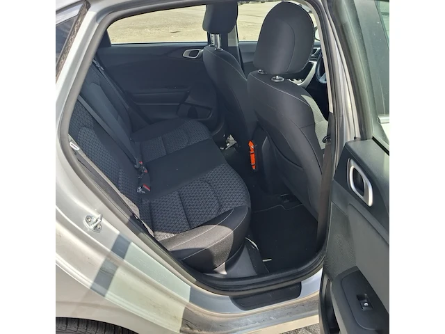 Personenauto, kia, ceed 1.6 d - afbeelding 30 van  48