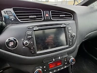 Personenauto kia, cee'd 1.6 gt, zwart, bouwjaar 2013 - afbeelding 37 van  47