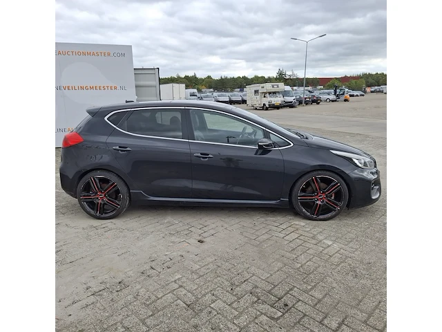 Personenauto kia, cee'd 1.6 gt, zwart, bouwjaar 2013 - afbeelding 34 van  47