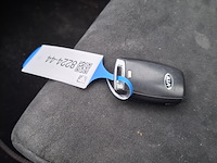 Personenauto kia, cee'd 1.6 gt, zwart, bouwjaar 2013 - afbeelding 42 van  47