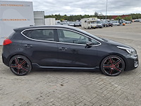 Personenauto kia, cee'd 1.6 gt, zwart, bouwjaar 2013 - afbeelding 34 van  47