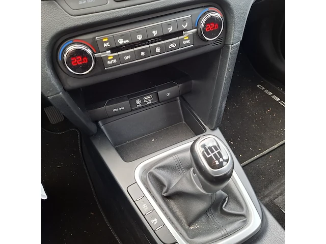 Personenauto, kia, ceed, 2018 - afbeelding 17 van  41