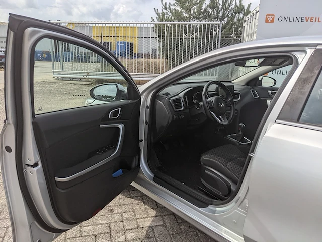 Personenauto, kia, ceed, 2019 - afbeelding 9 van  52