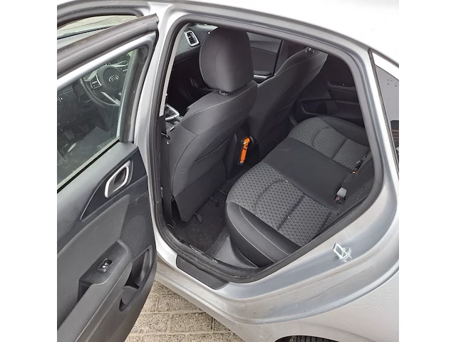 Personenauto kia, ceed, bouwjaar 2018 - afbeelding 10 van  46