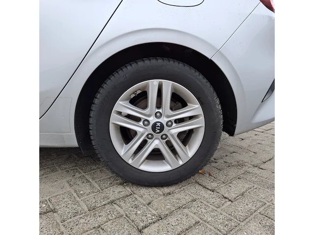 Personenauto kia, ceed, bouwjaar 2018 - afbeelding 24 van  46