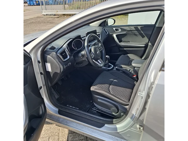 Personenauto kia, ceed, bouwjaar 2019 - afbeelding 42 van  42