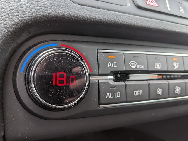 Personenauto kia, ceed, bouwjaar 2019 - afbeelding 21 van  53