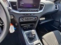 Personenauto kia, ceed, bouwjaar 2023 - afbeelding 14 van  60