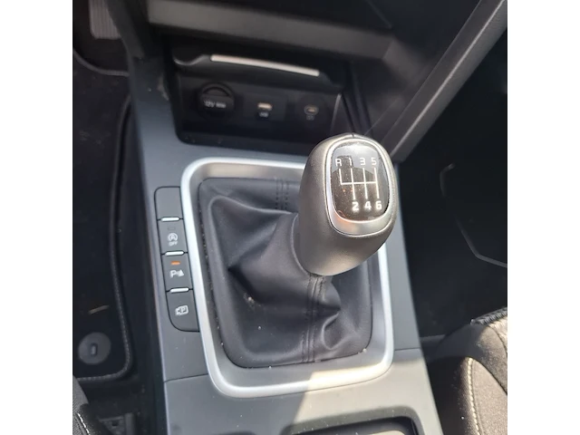 Personenauto kia, ceed, bouwjaar 2023 - afbeelding 18 van  60