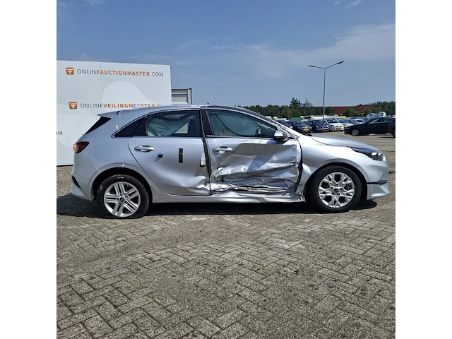 Personenauto kia, ceed, bouwjaar 2023 - afbeelding 34 van  60