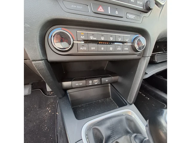 Personenauto kia, ceed dynamicline 1.6crdi, bouwjaar 2019 - afbeelding 141 van  159