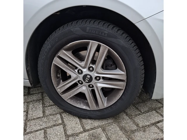 Personenauto, kia, ceed - afbeelding 11 van  49