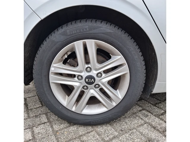 Personenauto, kia, ceed - afbeelding 12 van  49