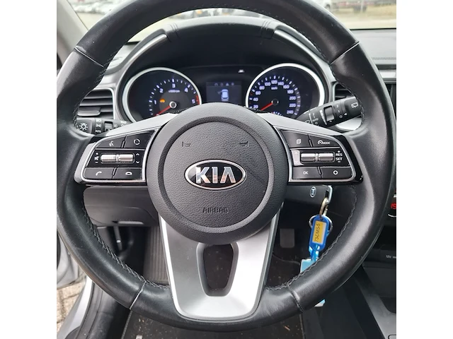 Personenauto, kia, ceed - afbeelding 17 van  49