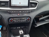 Personenauto, kia, ceed - afbeelding 22 van  49