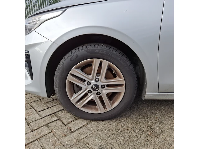 Personenauto, kia, ceed - afbeelding 27 van  40