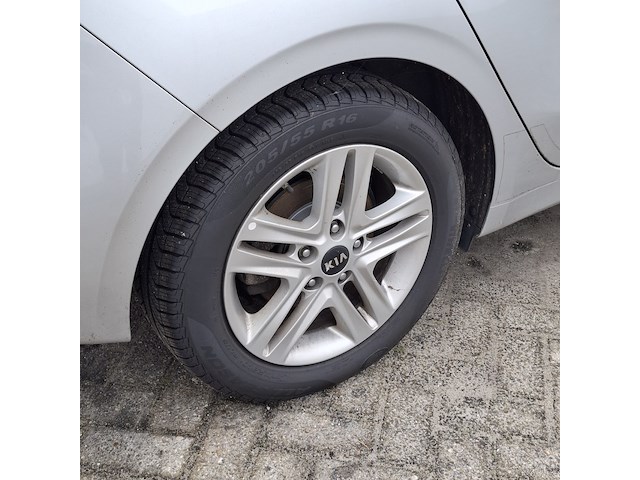 Personenauto, kia, ceed - afbeelding 2 van  45