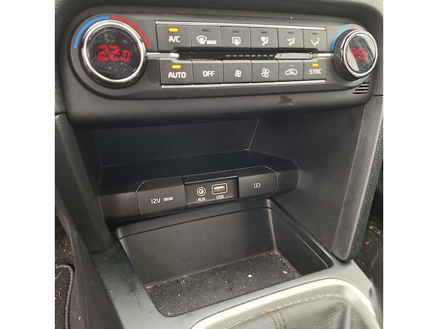 Personenauto, kia, ceed - afbeelding 18 van  45