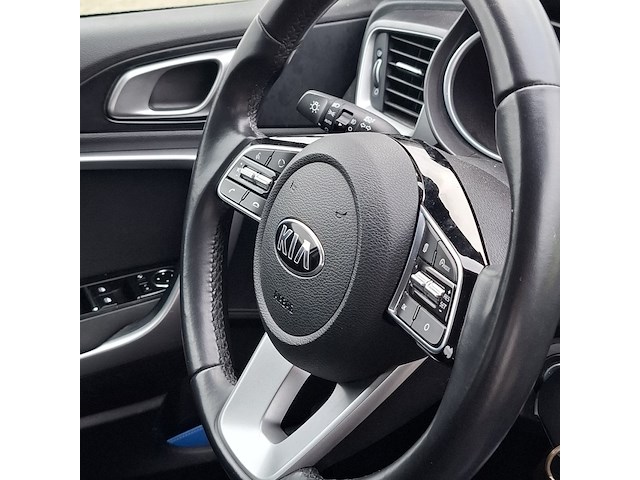 Personenauto, kia, ceed - afbeelding 26 van  45