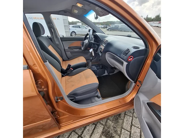 Personenauto kia, picanto 1.0 ex sport, bouwjaar 2005 - afbeelding 27 van  61