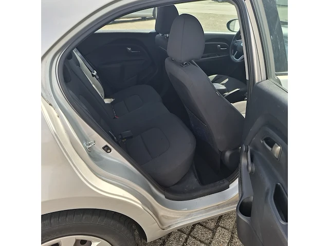 Personenauto kia, rio 1.1 crdi, bouwjaar 2010 - afbeelding 24 van  59