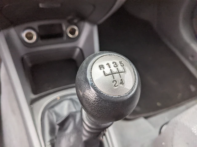 Personenauto, kia, rio 1.4l, 2005 - afbeelding 19 van  59