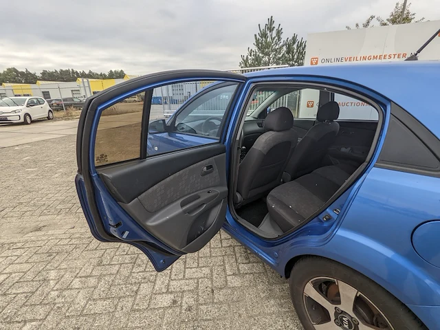 Personenauto, kia, rio 1.4l, 2005 - afbeelding 27 van  59