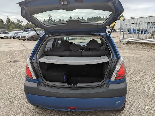 Personenauto kia, rio 1.4l, blauw, bouwjaar 2005 - afbeelding 31 van  59