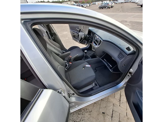 Personenauto kia, rio 1.6 cvvt x-ecutive, grijs, bouwjaar 2006 - afbeelding 21 van  49