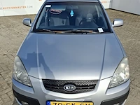Personenauto kia, rio 1.6 cvvt x-ecutive, grijs, bouwjaar 2006 - afbeelding 12 van  49