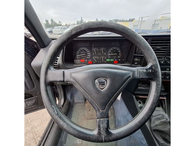Personenauto, lancia, thema turbo 2.0 16v, 1993 - afbeelding 26 van  62