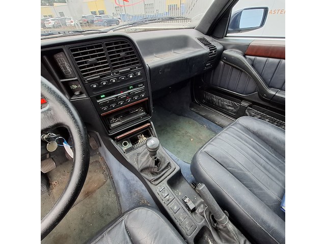 Personenauto, lancia, thema turbo 2.0 16v, 1993 - afbeelding 31 van  62