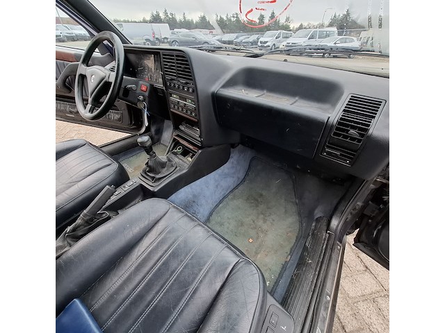 Personenauto, lancia, thema turbo 2.0 16v, 1993 - afbeelding 39 van  62