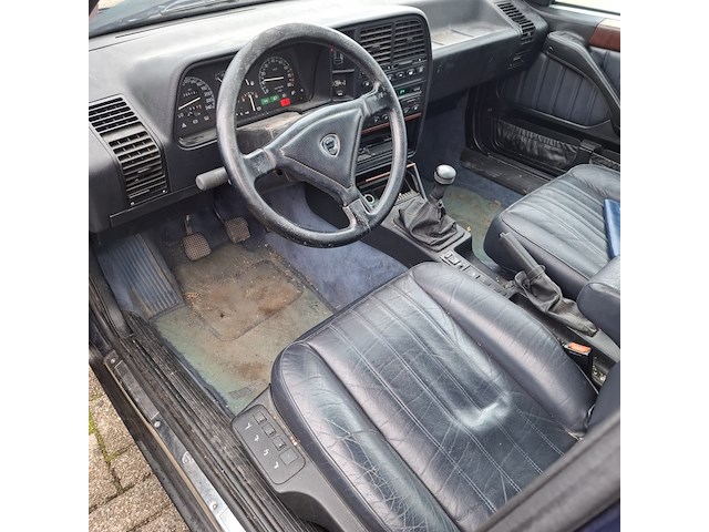 Personenauto, lancia, thema turbo 2.0 16v, 1993 - afbeelding 43 van  62