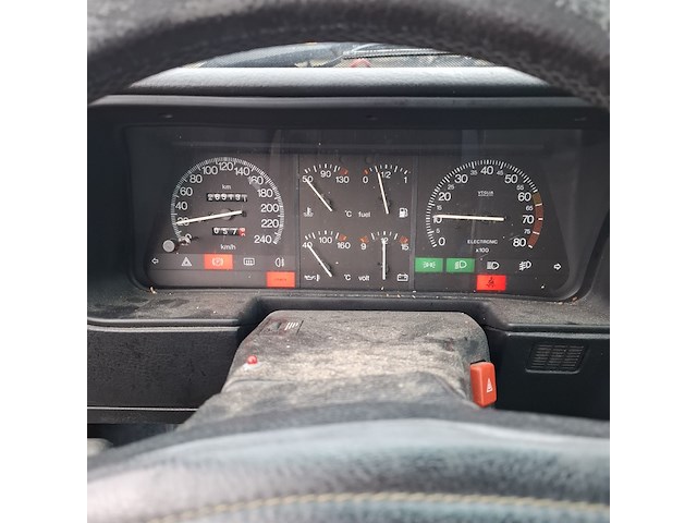 Personenauto, lancia, thema turbo 2.0 16v, 1993 - afbeelding 47 van  62