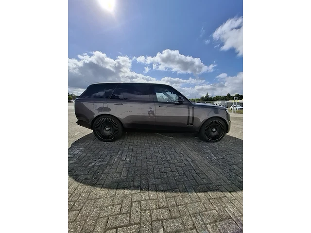 Personenauto land rover, range rover 3.0 d350 lwb autobiography 7p. mhev - afbeelding 47 van  50