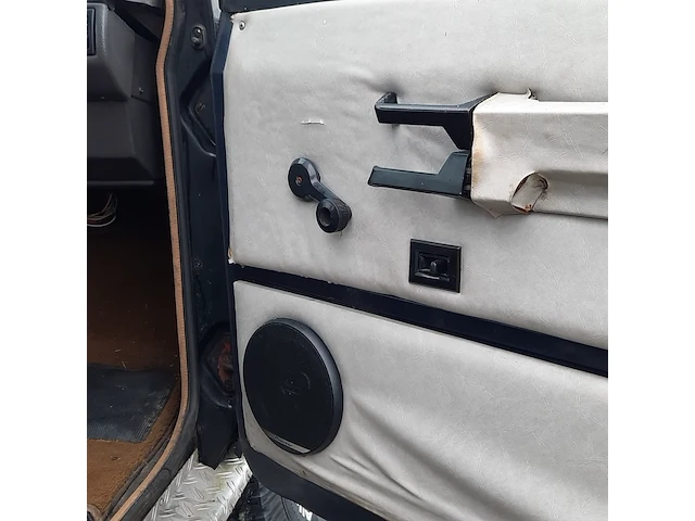 Personenauto land rover, range rover 3.5 v8, wit, bouwjaar 1978 - afbeelding 32 van  44