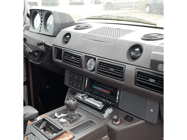 Personenauto land rover, range rover 3.5 v8, wit, bouwjaar 1978 - afbeelding 38 van  44