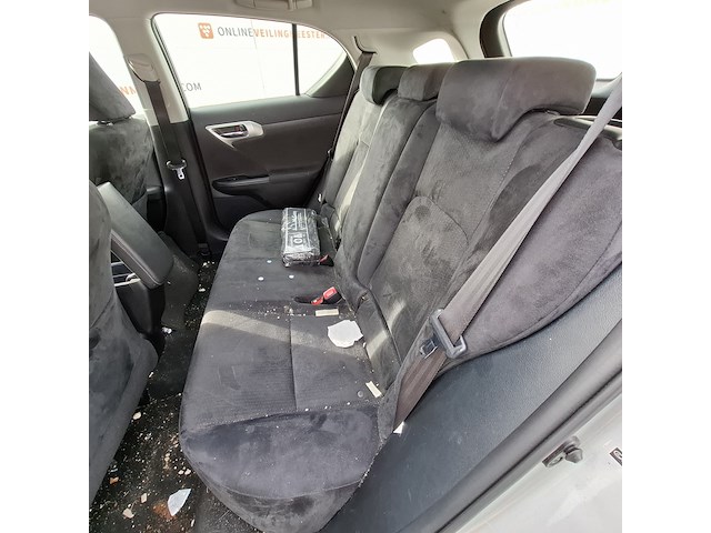 Personenauto lexus, ct 200h, grijs, bouwjaar 2013 - afbeelding 16 van  48