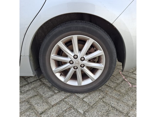 Personenauto lexus, ct 200h, grijs, bouwjaar 2013 - afbeelding 30 van  48