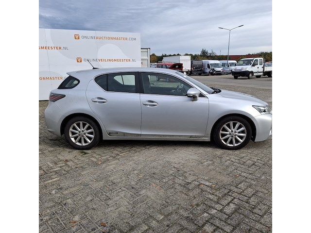 Personenauto lexus, ct 200h, grijs, bouwjaar 2013 - afbeelding 34 van  48