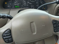 Personenauto lincoln, navigator 4 wd, grijs, bouwjaar 1999 - afbeelding 9 van  11