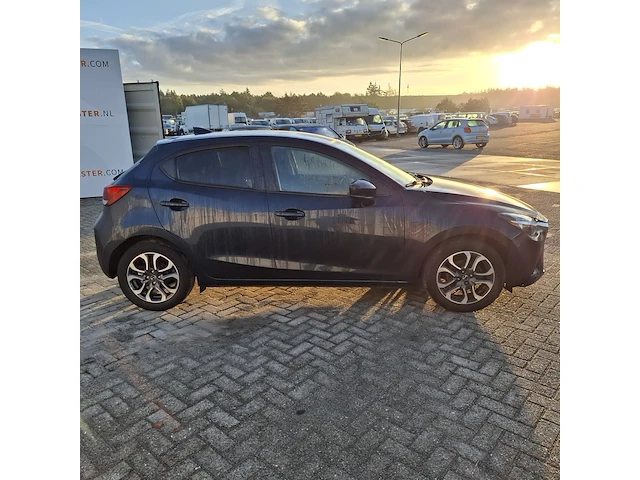 Personenauto mazda, 2 1.5 skyactiv-g, blauw, bouwjaar 2018 - afbeelding 34 van  49