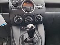 Personenauto mazda, 2, bouwjaar 2008 - afbeelding 10 van  32