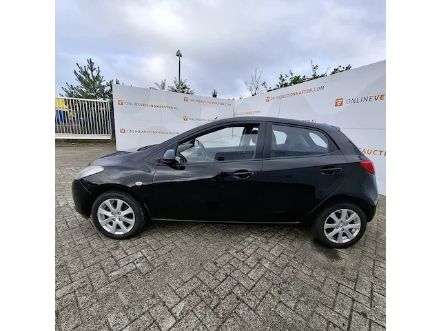 Personenauto mazda, 2, bouwjaar 2008 - afbeelding 31 van  32
